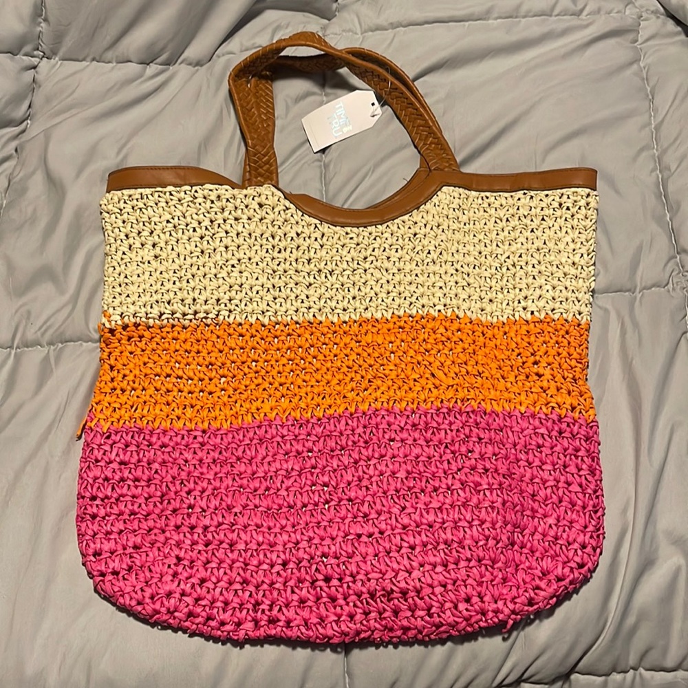 XL Straw Beach Bag NWT. Bundle & save $$$ - Picture 7 of 7